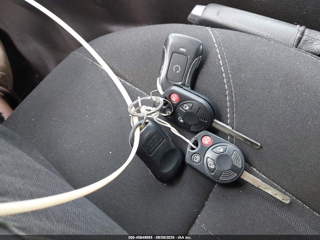 1FADP3H24JL242560 2018 FORD FOCUS photo no. 11