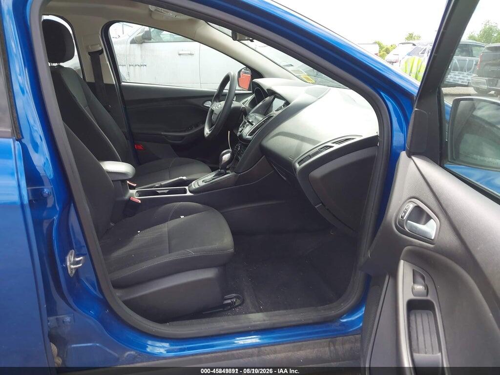 1FADP3H24JL242560 2018 FORD FOCUS photo no. 5
