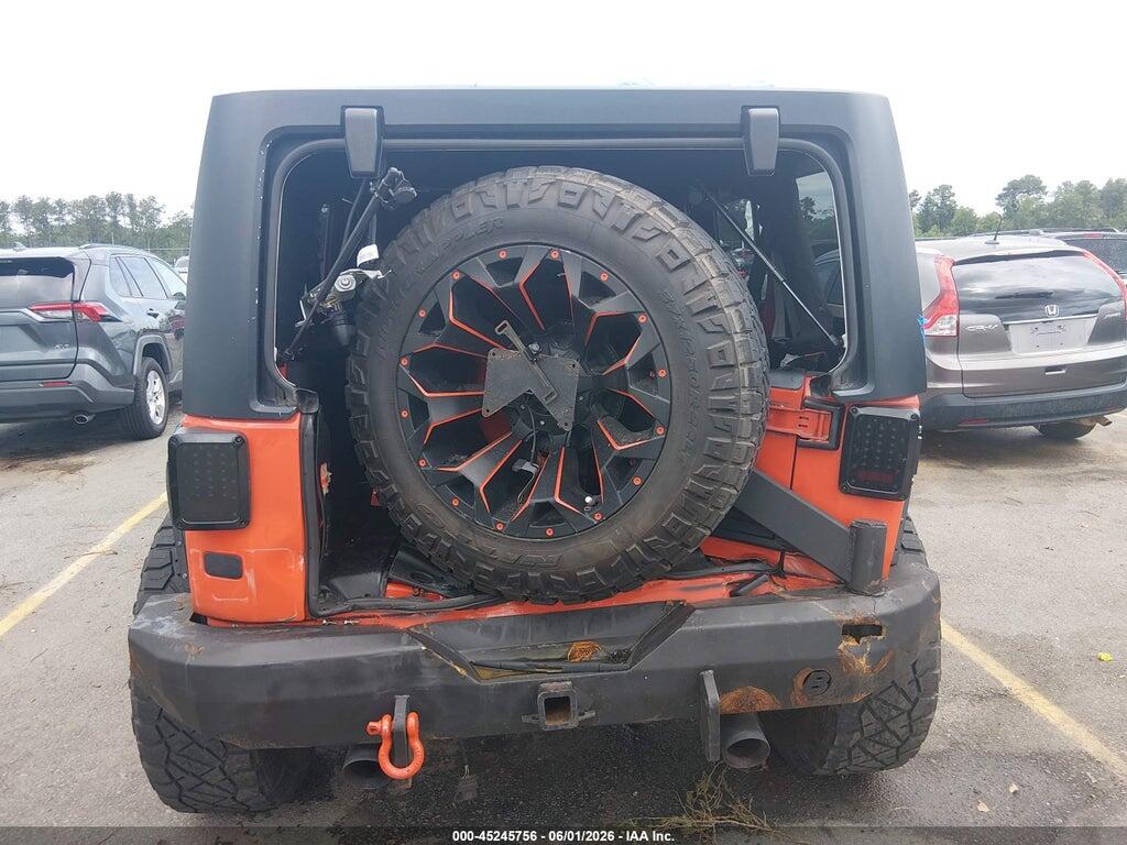 1C4BJWDG8FL577625 2015 JEEP WRANGLER UNLIMITED photo no. 6