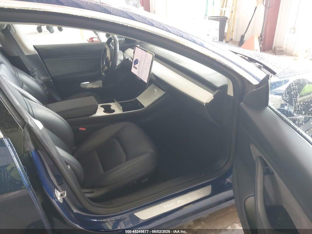 5YJ3E1EB2JF148426 2018 TESLA MODEL 3 photo no. 5
