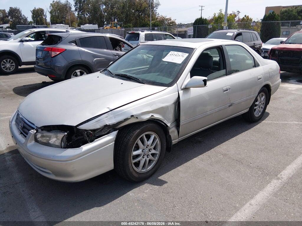 JT2BF28K410297745 2001 TOYOTA CAMRY photo no. 2
