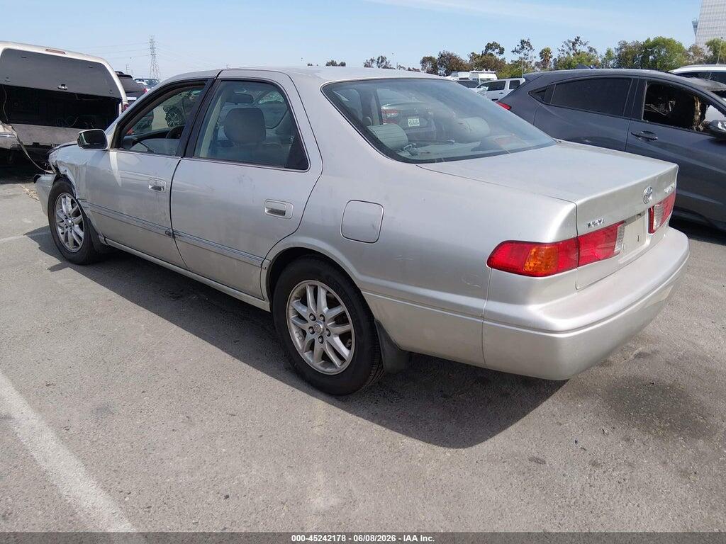 JT2BF28K410297745 2001 TOYOTA CAMRY photo no. 3