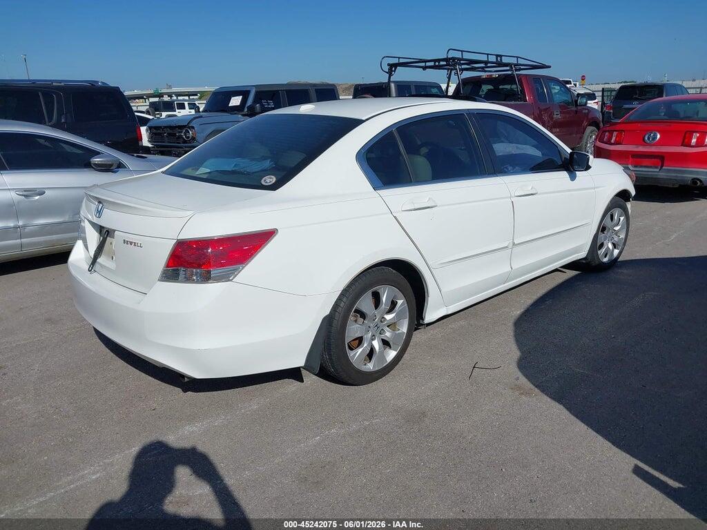 1HGCP26888A030341 2008 HONDA ACCORD photo no. 4