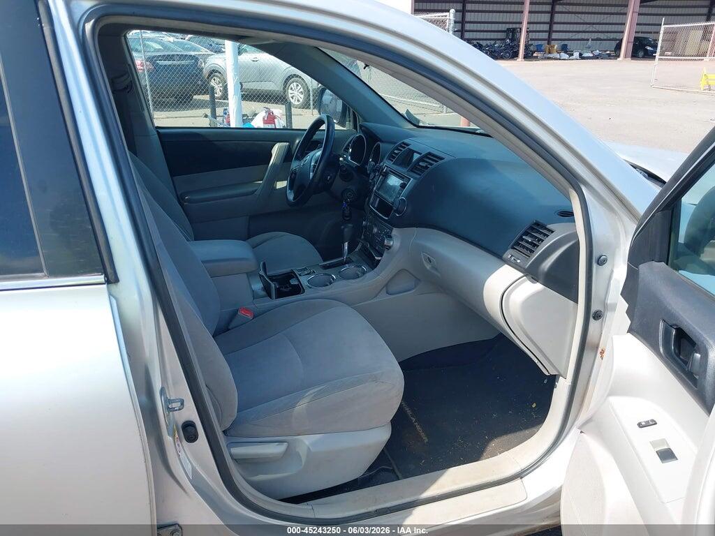 5TDZA3EH0DS031577 2013 TOYOTA HIGHLANDER photo no. 5