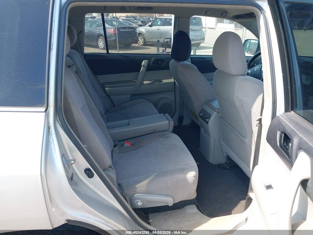 5TDZA3EH0DS031577 2013 TOYOTA HIGHLANDER photo no. 8