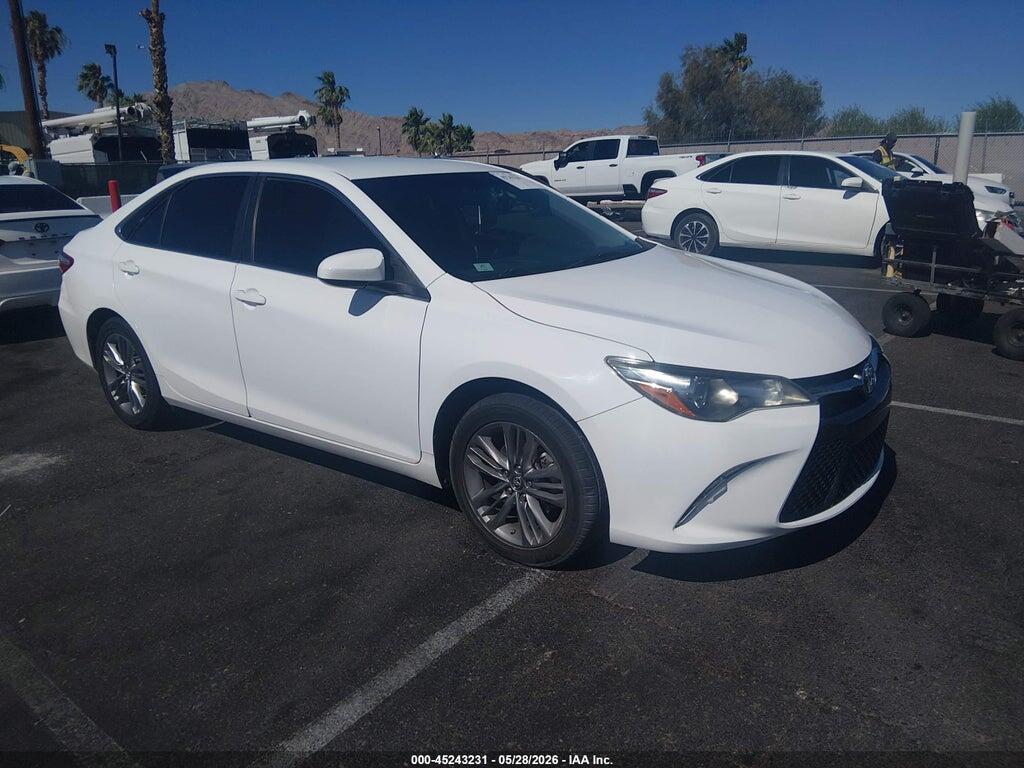 4T1BF1FK2GU263112 2016 TOYOTA CAMRY photo no. 1
