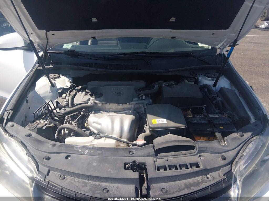 4T1BF1FK2GU263112 2016 TOYOTA CAMRY photo no. 10