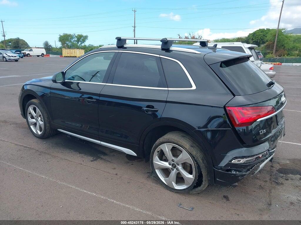 WA1BAAFY3M2054762 2021 AUDI Q5 photo no. 3