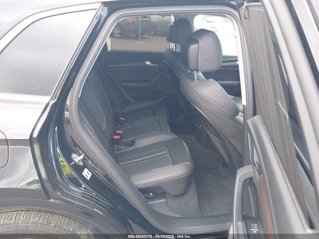 WA1BAAFY3M2054762 2021 AUDI Q5 photo no. 8