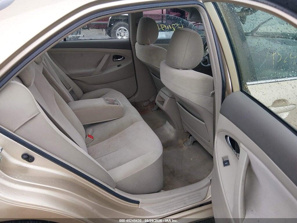 4T1BF3EK9BU198412 2011 TOYOTA CAMRY photo no. 8