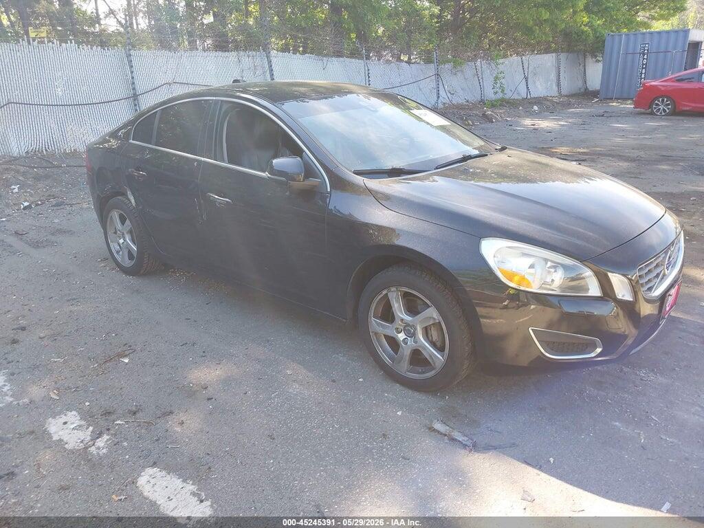YV1622FS5C2136586 2012 VOLVO S60 photo no. 1