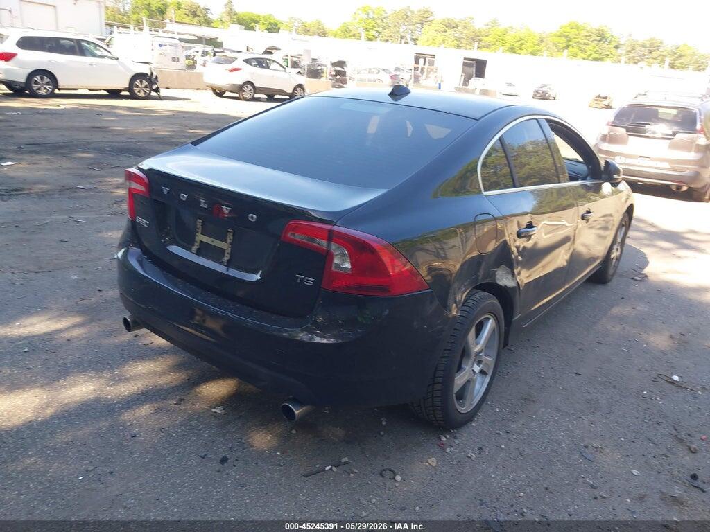 YV1622FS5C2136586 2012 VOLVO S60 photo no. 4