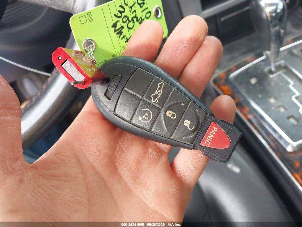 2C3CK6CT8AH172620 2010 CHRYSLER 300C photo no. 11