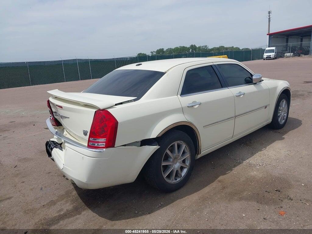 2C3CK6CT8AH172620 2010 CHRYSLER 300C photo no. 4