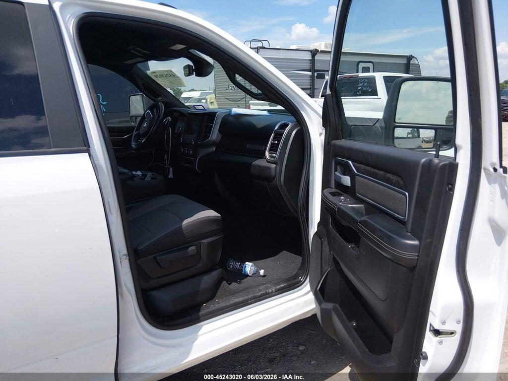 3C63R3HL9RG265468 2024 RAM 3500 photo no. 7
