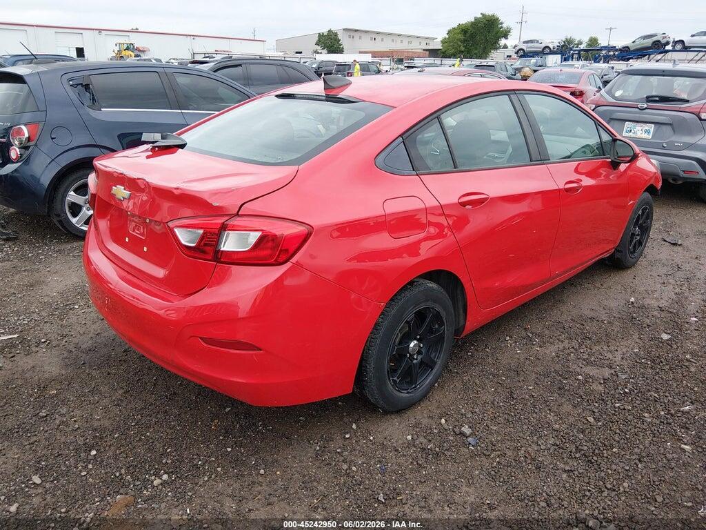 1G1BC5SM2J7240679 2018 CHEVROLET CRUZE photo no. 4