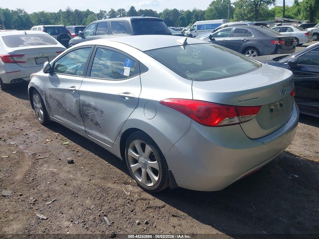 5NPDH4AE7DH271741 2013 HYUNDAI ELANTRA photo no. 3