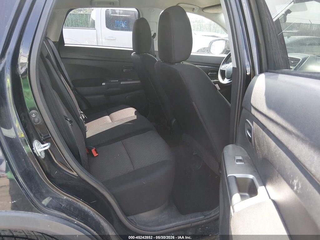 JA4AR3AUXKU017763 2019 MITSUBISHI OUTLANDER SPORT photo no. 8