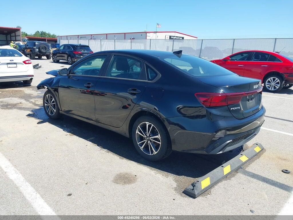3KPF24AD1RE699432 2024 KIA FORTE photo no. 3