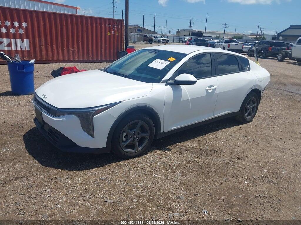 3KPFT4DE6SE203693 2025 KIA K4 photo no. 2