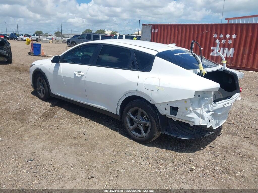 3KPFT4DE6SE203693 2025 KIA K4 photo no. 3