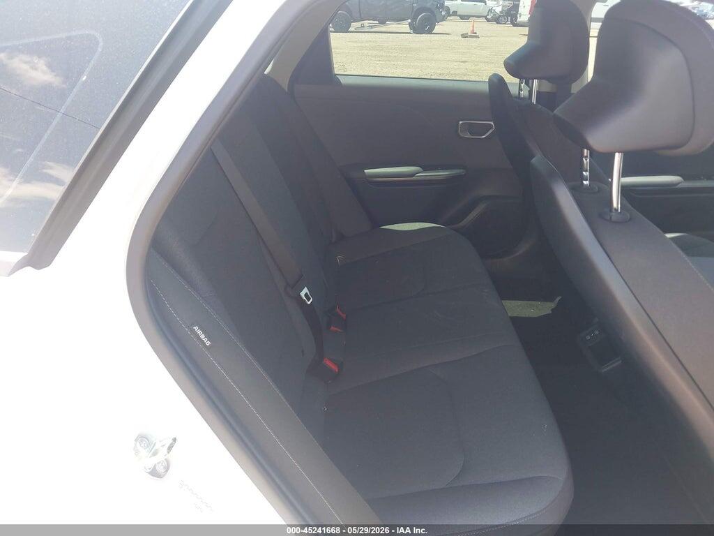3KPFT4DE6SE203693 2025 KIA K4 photo no. 8