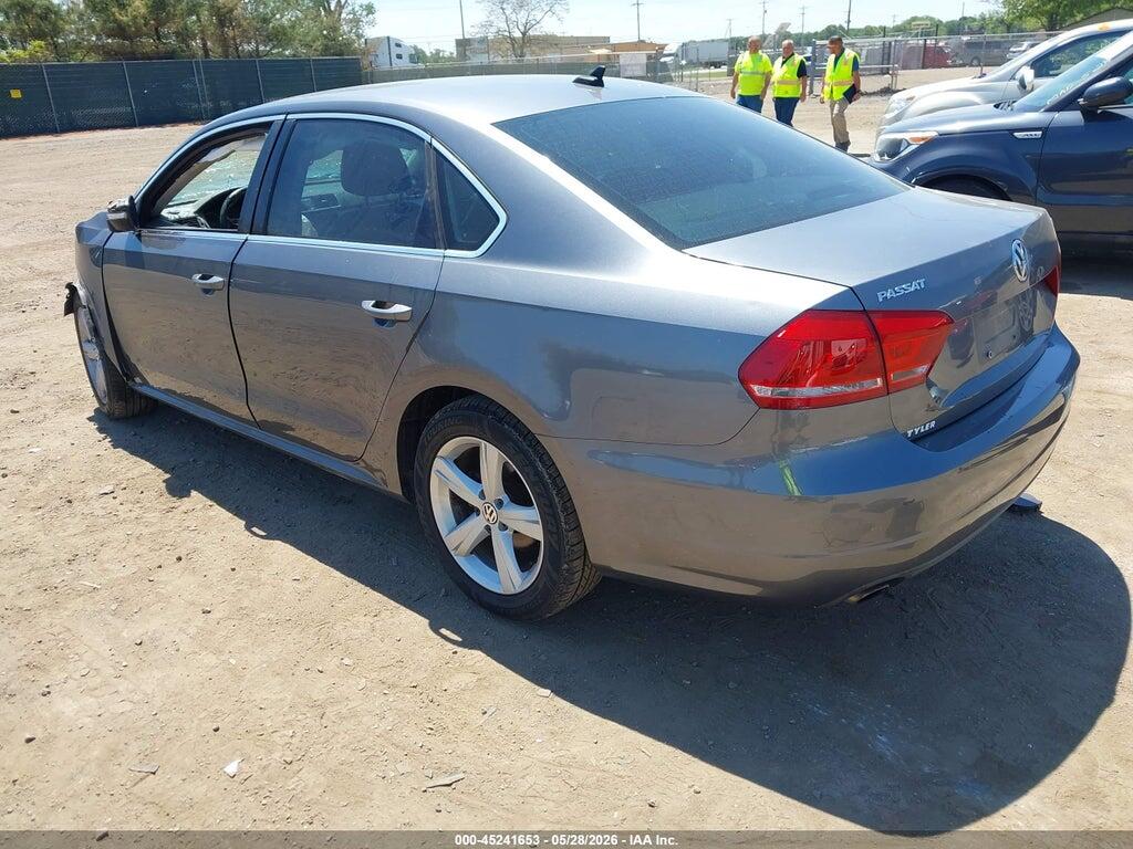 1VWBP7A36DC088382 2013 VOLKSWAGEN PASSAT photo no. 3