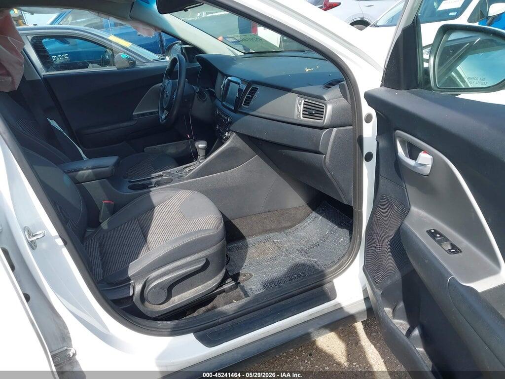 KNDCB3LC2K5307318 2019 KIA NIRO photo no. 5