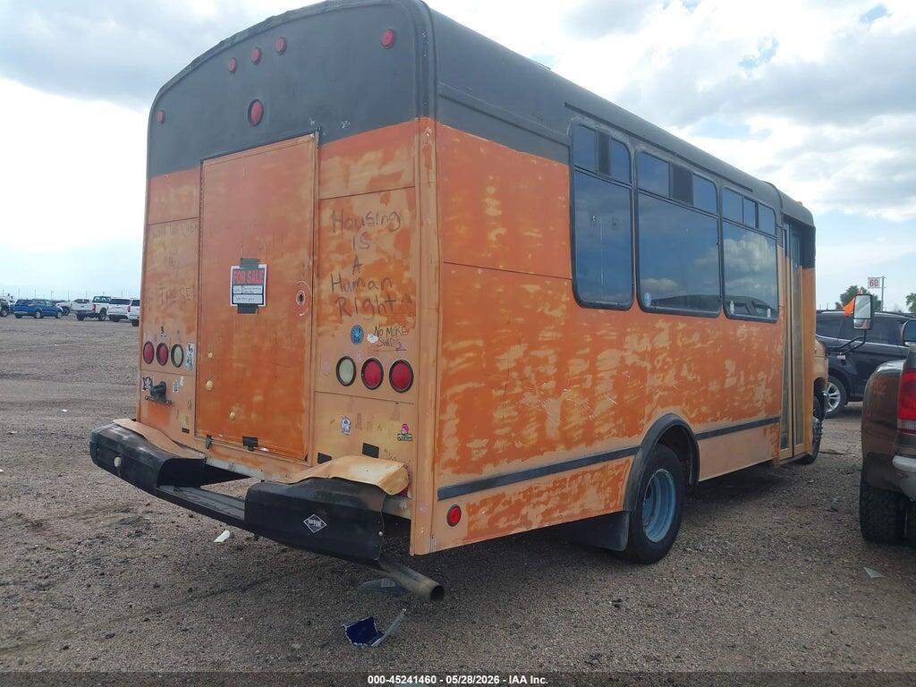 1FDEE35L19DA13823 2009 FORD E-350 CUTAWAY photo no. 4