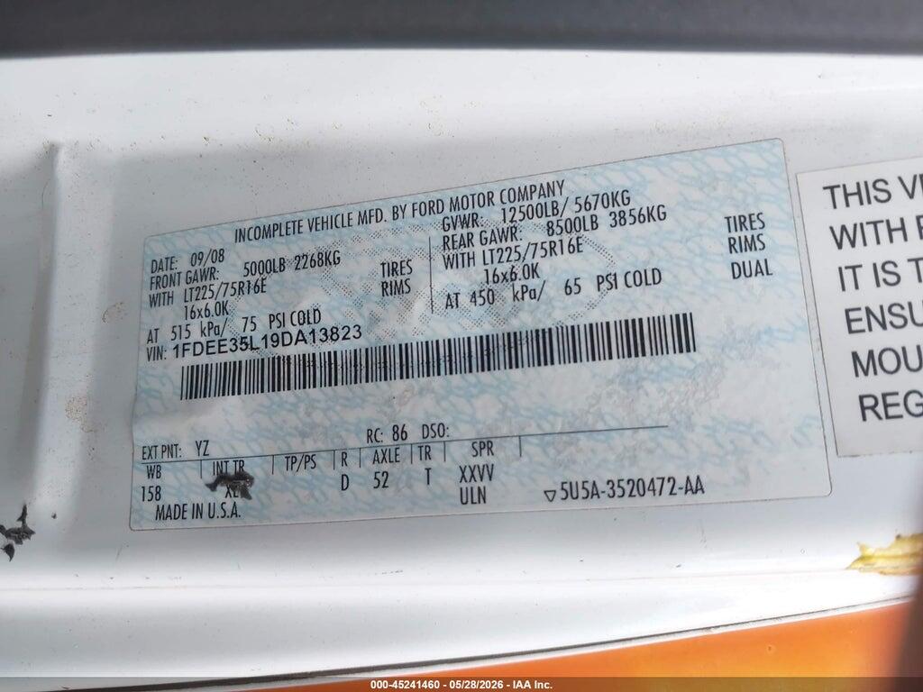 1FDEE35L19DA13823 2009 FORD E-350 CUTAWAY photo no. 8