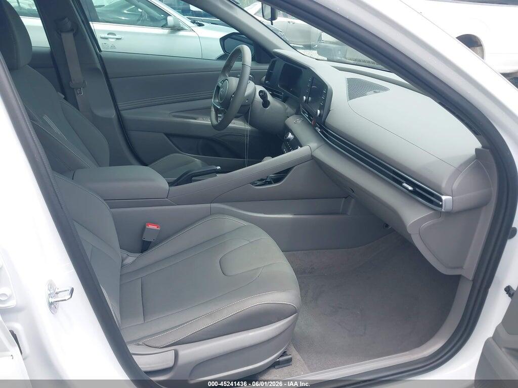 KMHLM4DG1SU091240 2025 HYUNDAI ELANTRA photo no. 5