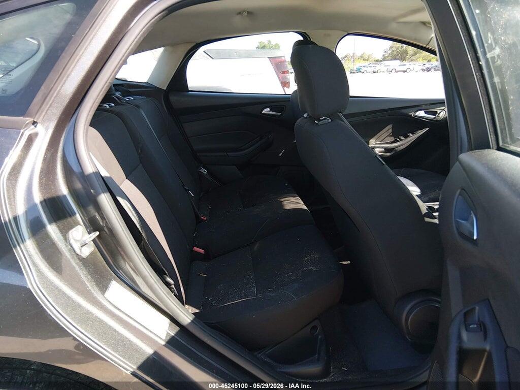 1FADP3K29FL318158 2015 FORD FOCUS photo no. 8