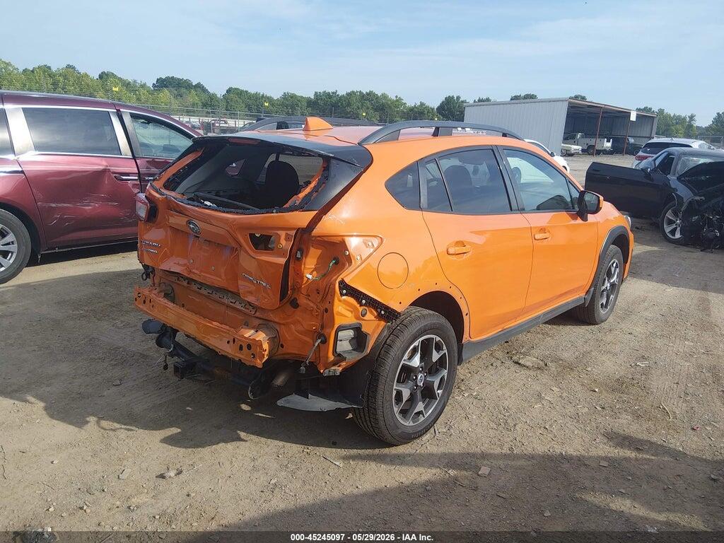JF2GTADC5J8219637 2018 SUBARU CROSSTREK photo no. 4