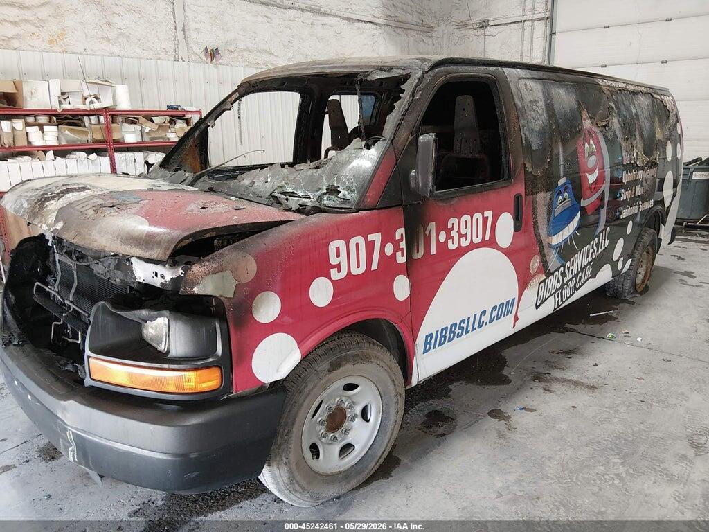 1GCZGUCG5B1147883 2011 CHEVROLET EXPRESS 3500 photo no. 2