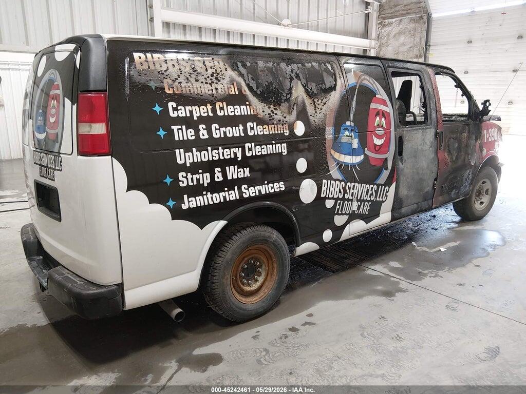 1GCZGUCG5B1147883 2011 CHEVROLET EXPRESS 3500 photo no. 4