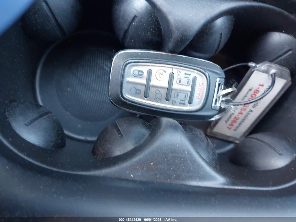 2C4RC1S70SR573858 2025 CHRYSLER PACIFICA HYBRID photo no. 11