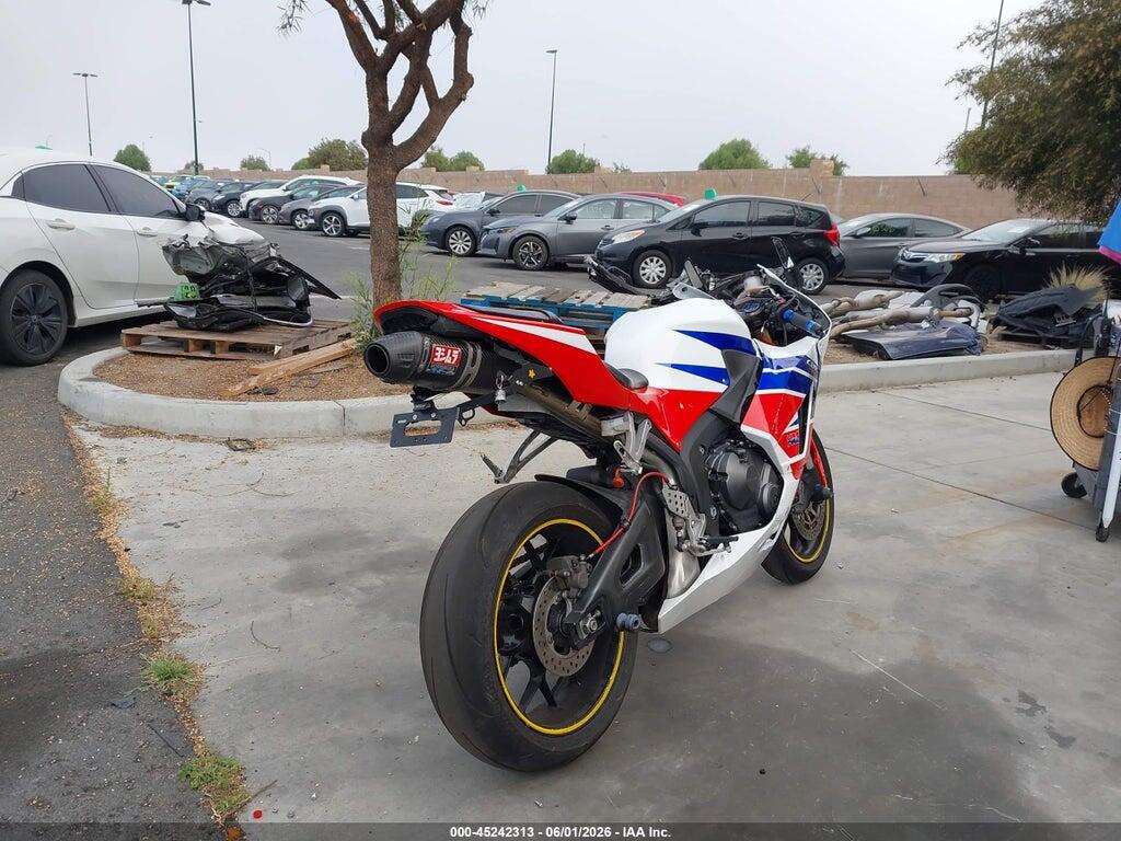 JH2PC40J4JK400646 2018 HONDA CBR600 photo no. 4