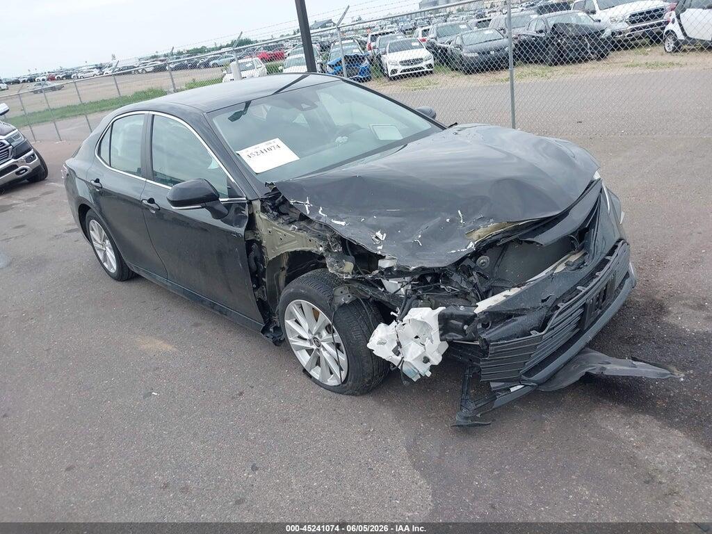 4T1R11AK3NU646638 2022 TOYOTA CAMRY photo no. 1