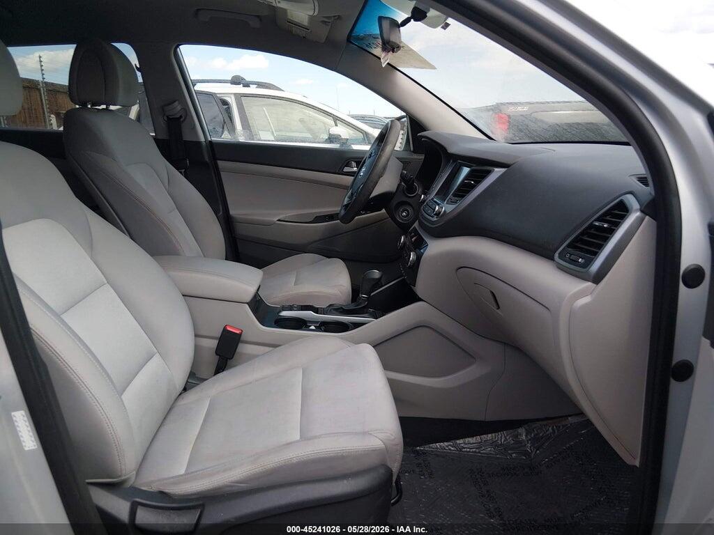 KM8J3CA42JU717259 2018 HYUNDAI TUCSON photo no. 5