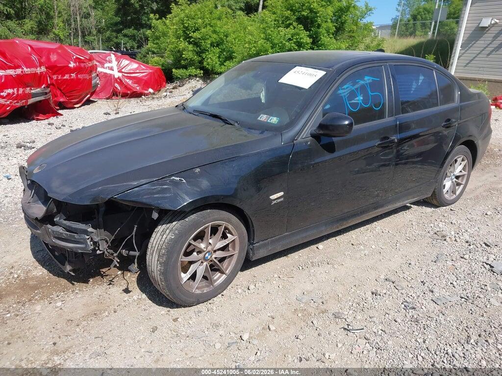 WBAPK7C55AA458862 2010 BMW 328I photo no. 2