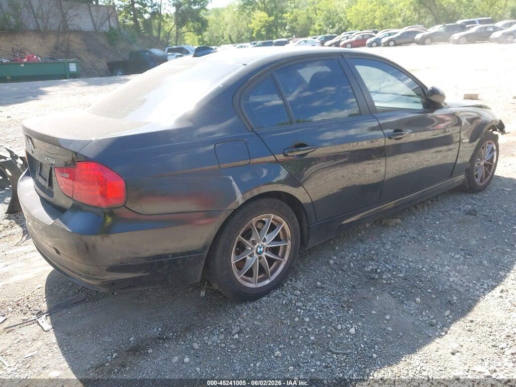 WBAPK7C55AA458862 2010 BMW 328I photo no. 4
