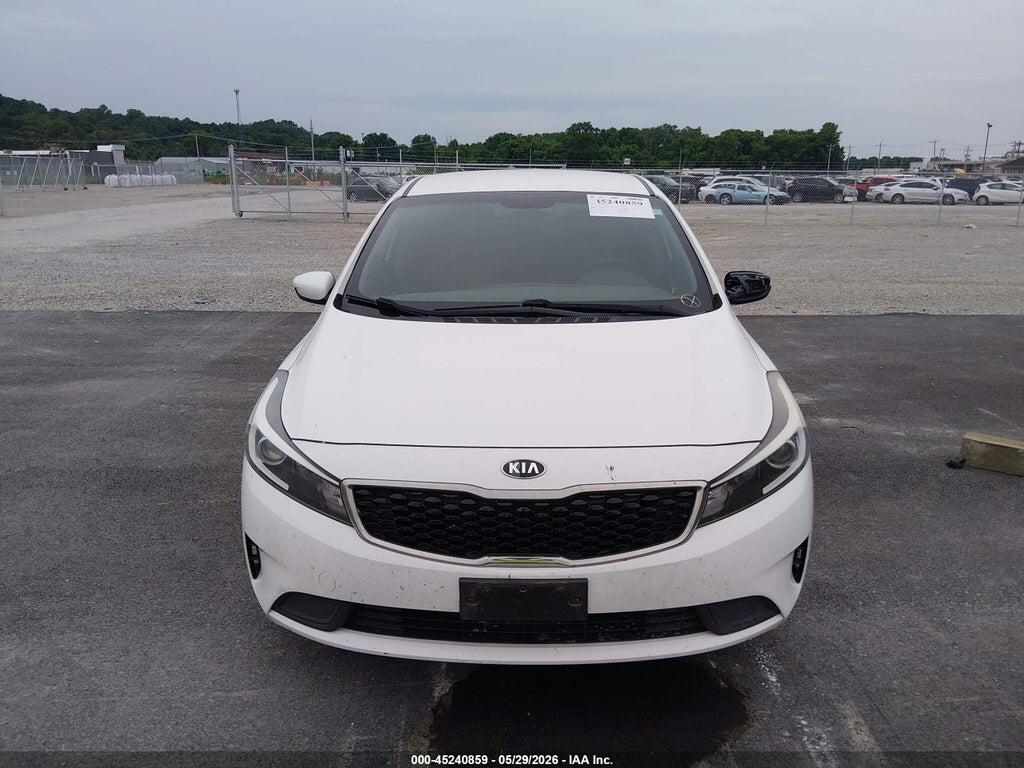 3KPFK4A7XHE097279 2017 KIA FORTE photo no. 12