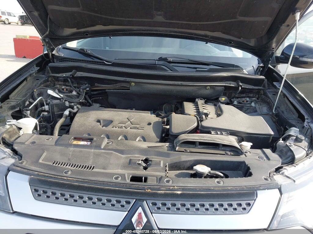 JA4AZ3A34LZ048888 2020 MITSUBISHI OUTLANDER photo no. 10