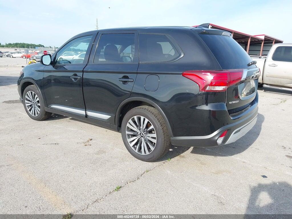 JA4AZ3A34LZ048888 2020 MITSUBISHI OUTLANDER photo no. 3