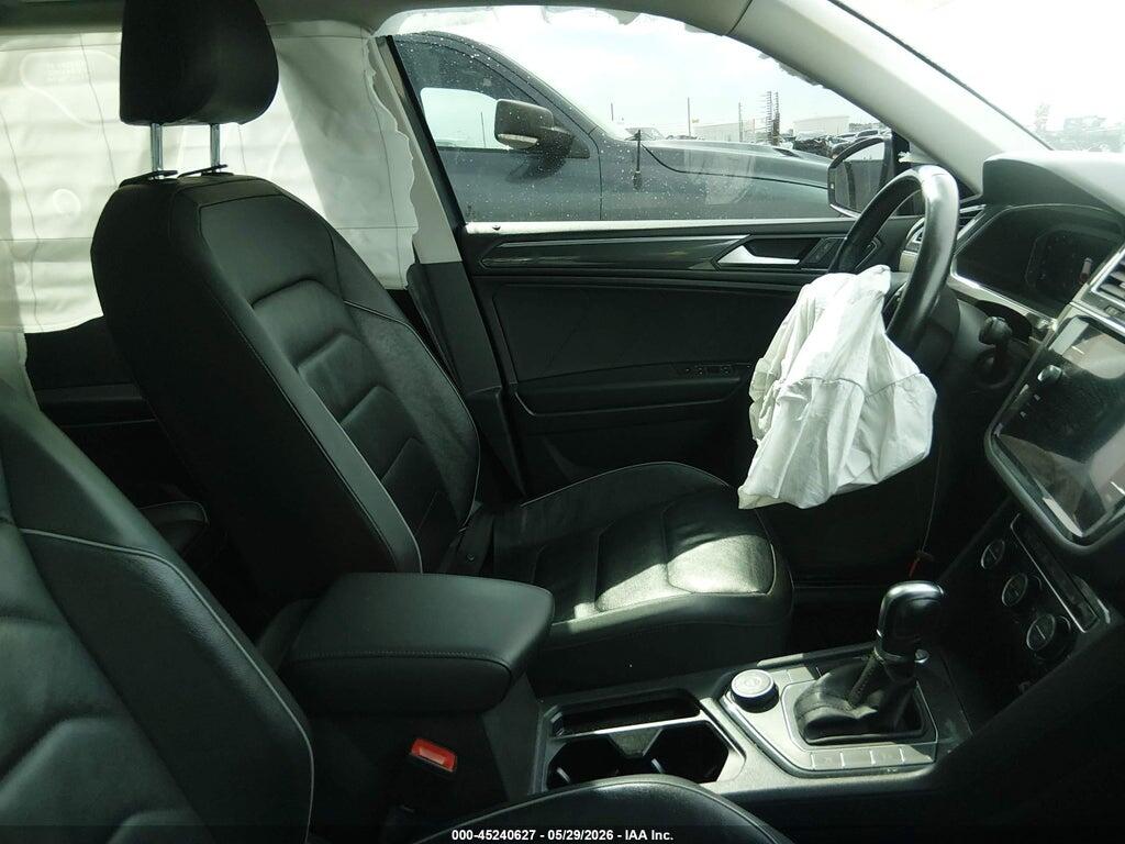 3VV4B7AX9KM123863 2019 VOLKSWAGEN TIGUAN photo no. 5