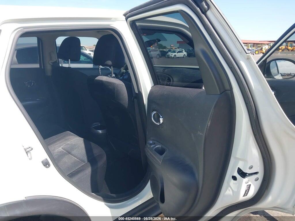 JN8AF5MR9BT007088 2011 NISSAN JUKE photo no. 8