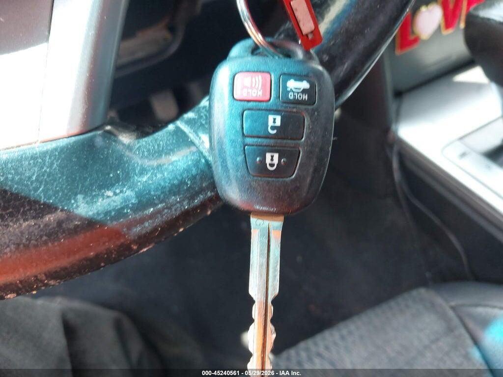 4T1BF1FK6EU347317 2014 TOYOTA CAMRY photo no. 11