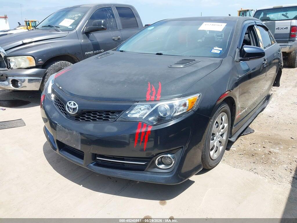 4T1BF1FK6EU347317 2014 TOYOTA CAMRY photo no. 2