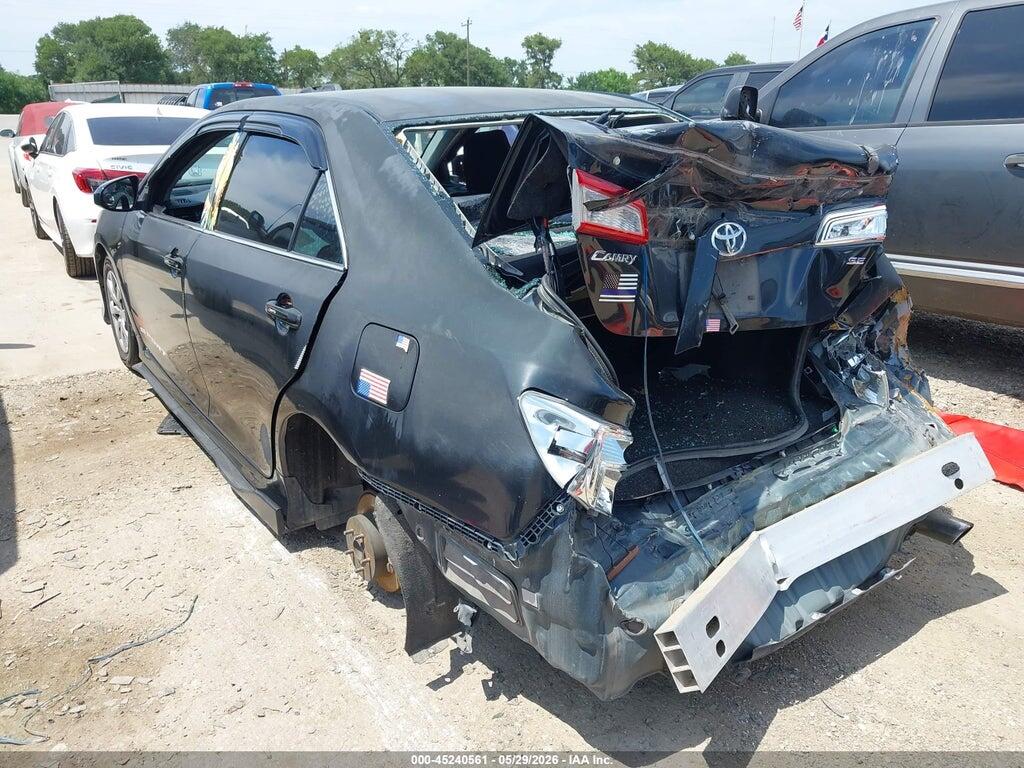 4T1BF1FK6EU347317 2014 TOYOTA CAMRY photo no. 3