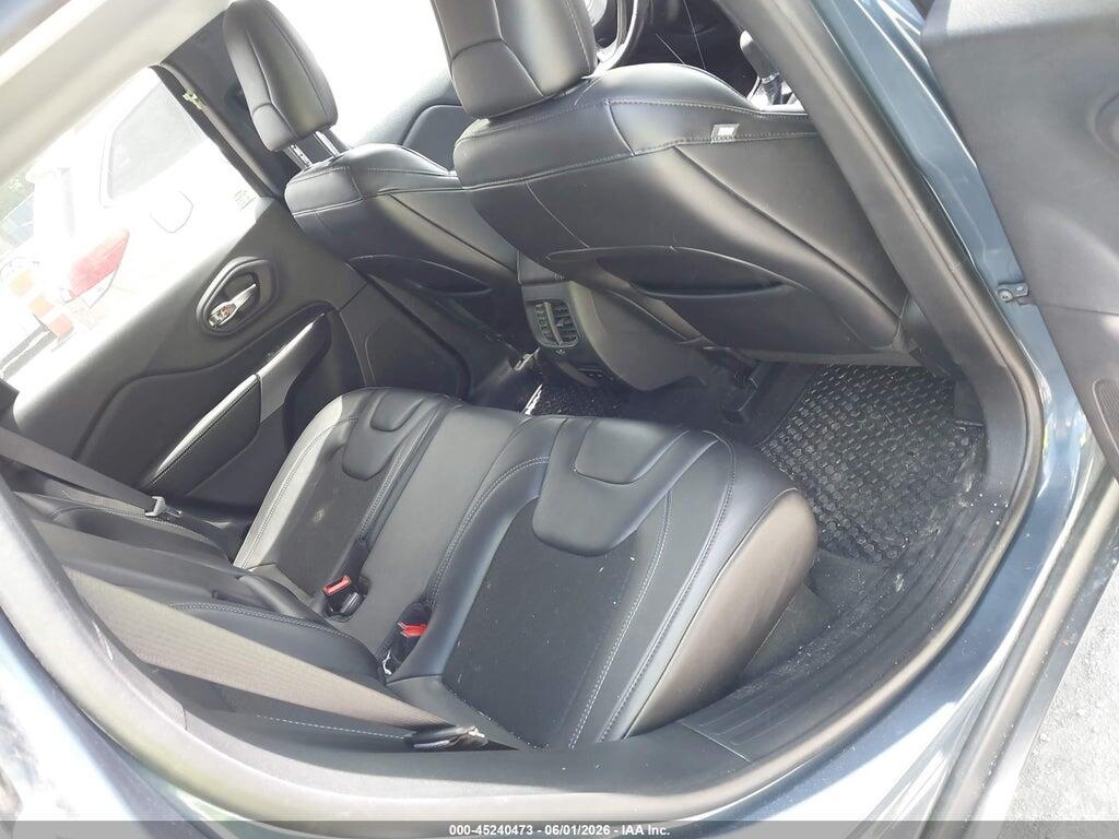 1C4PJMLB3LD569535 2020 JEEP CHEROKEE photo no. 8